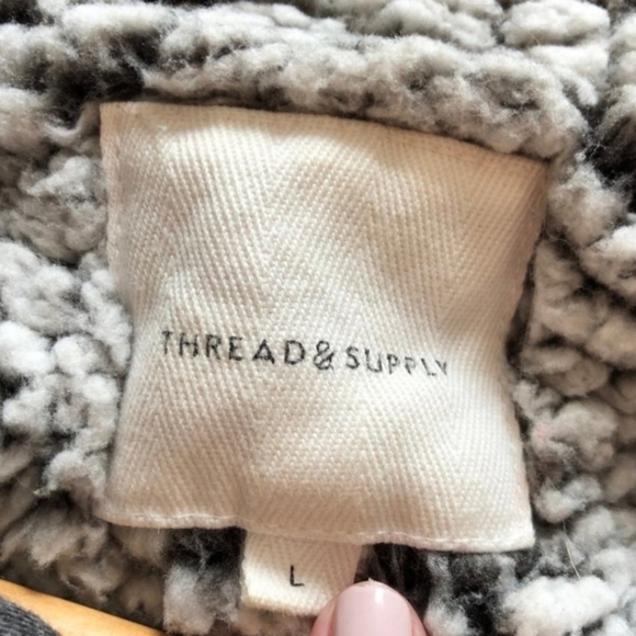 Thread & Supply Half-Zip Sherpa - Picture 7 of 8